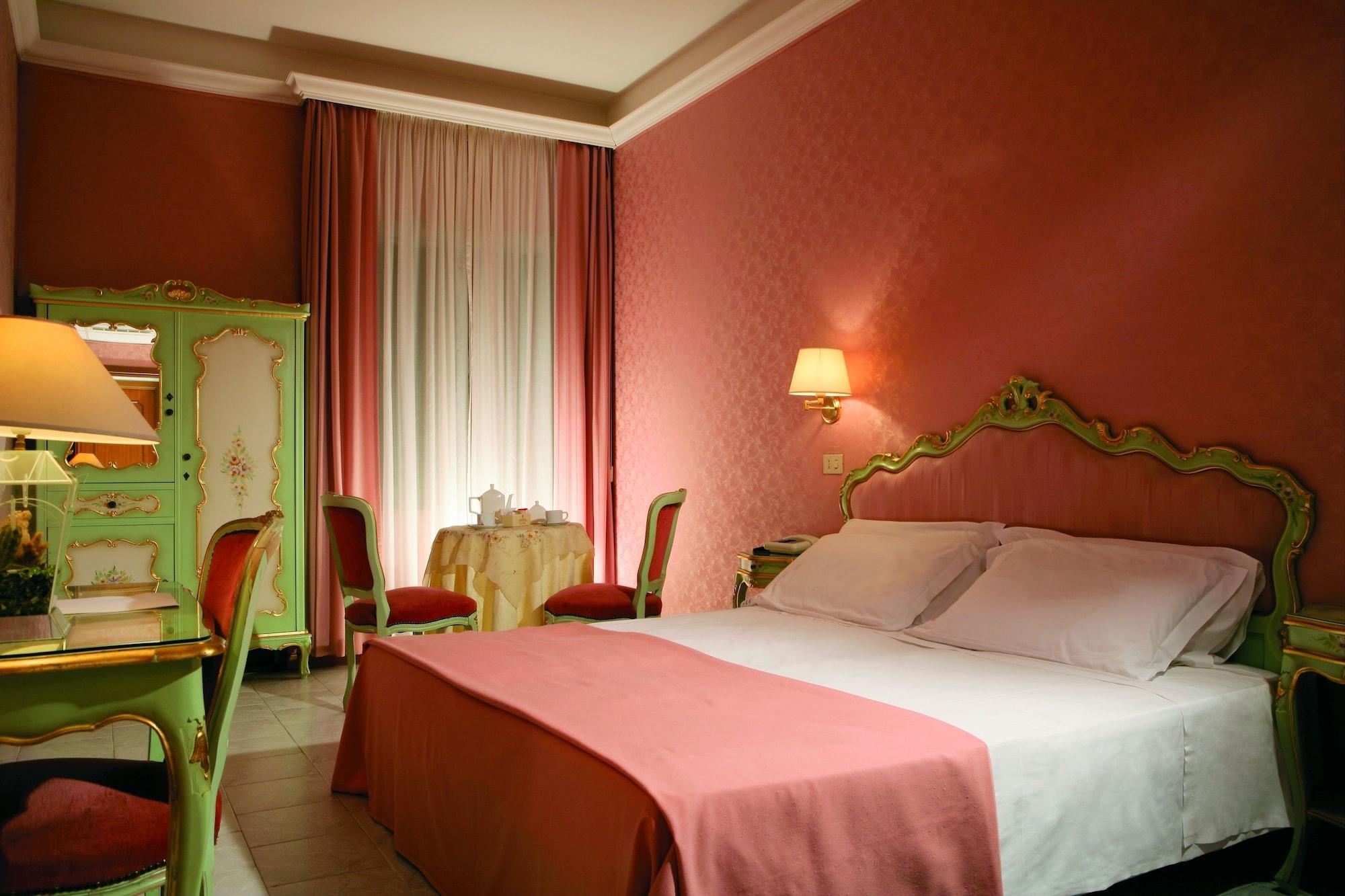 Hotel Romulus Habitación foto